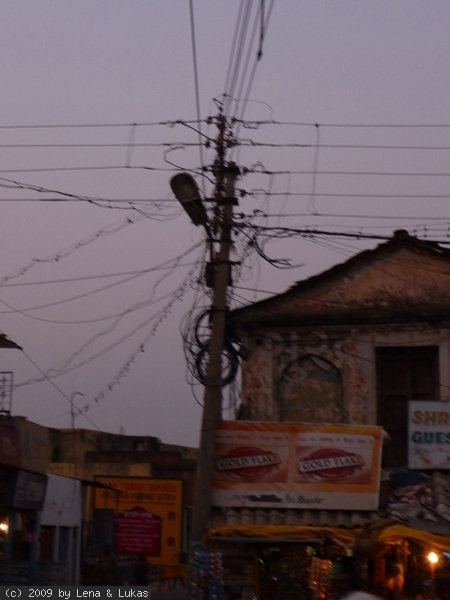 3673 ein strommast wie er im buche steht